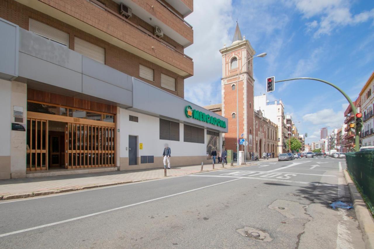 Luminoso Y Acoger Loft, Excelente Ubicacion Appartamento Siviglia Esterno foto